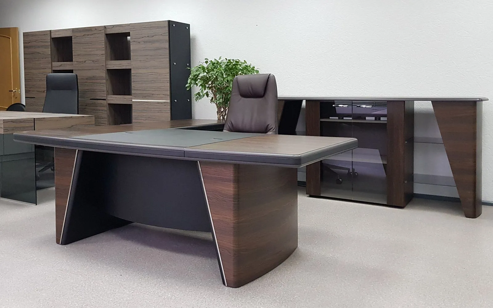 Стол руководителя с траверсом NT-190 + NT-76 фото 7