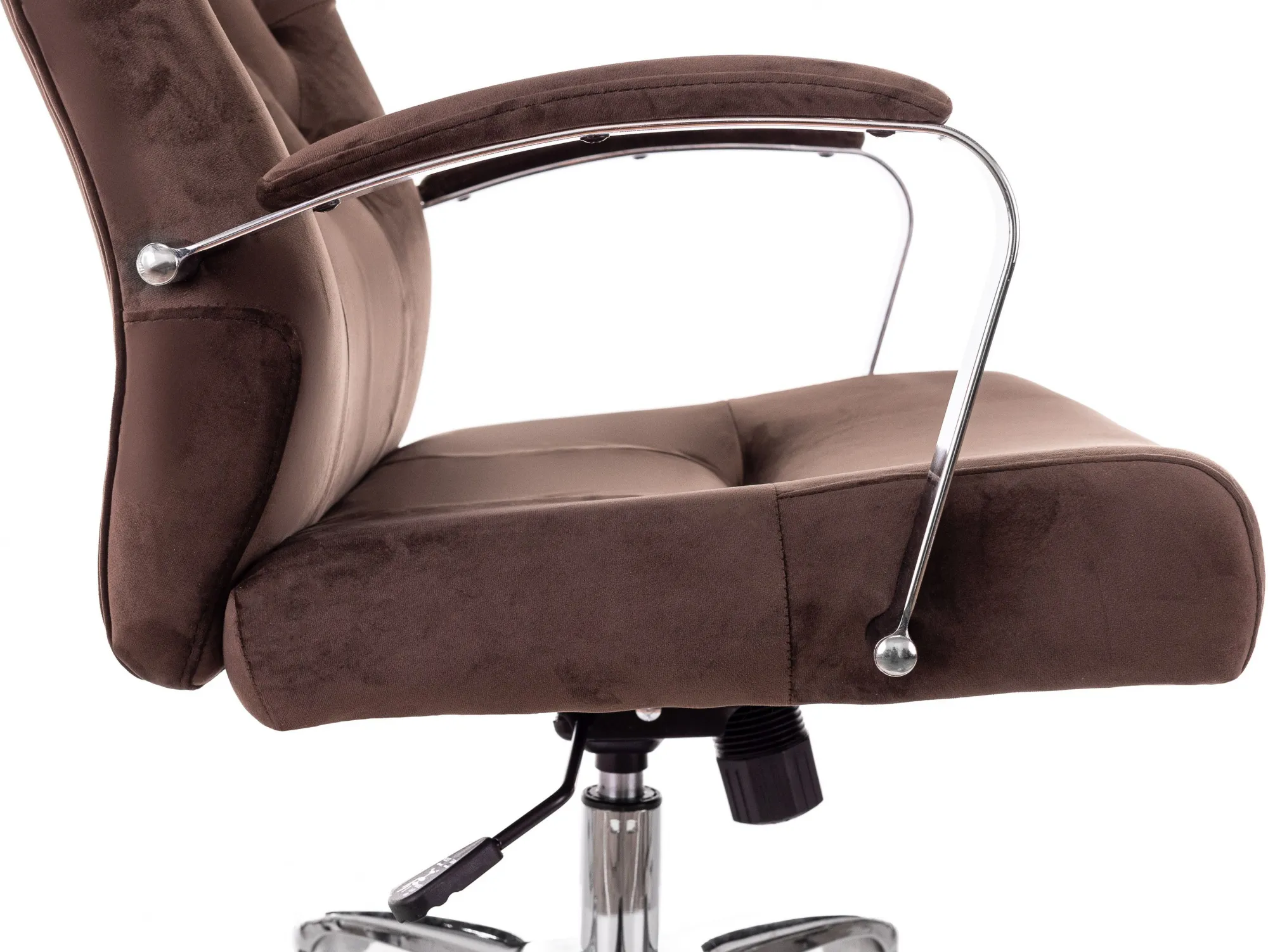 Кресло для руководителя Бюрократ T-9928SL фото 5